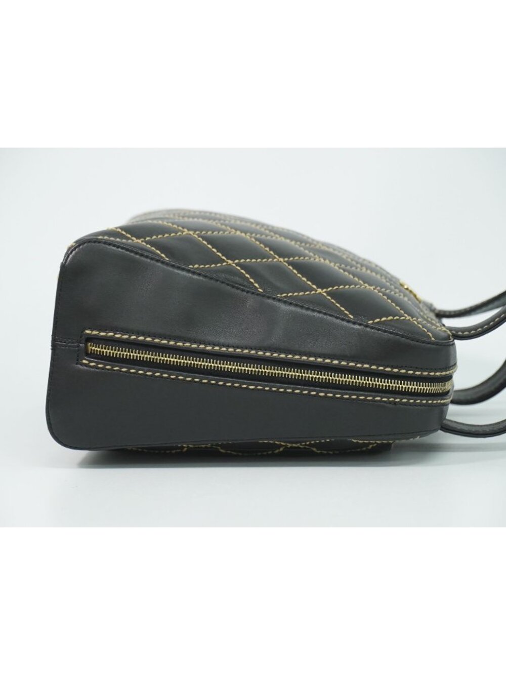 Chanel Wild Stitch CC Logo Tote Leather Black - Picture 4 of 9